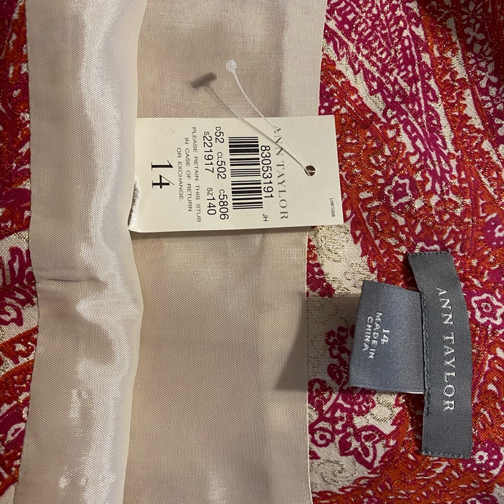 Ann Taylor skirt - Picture 3 of 4